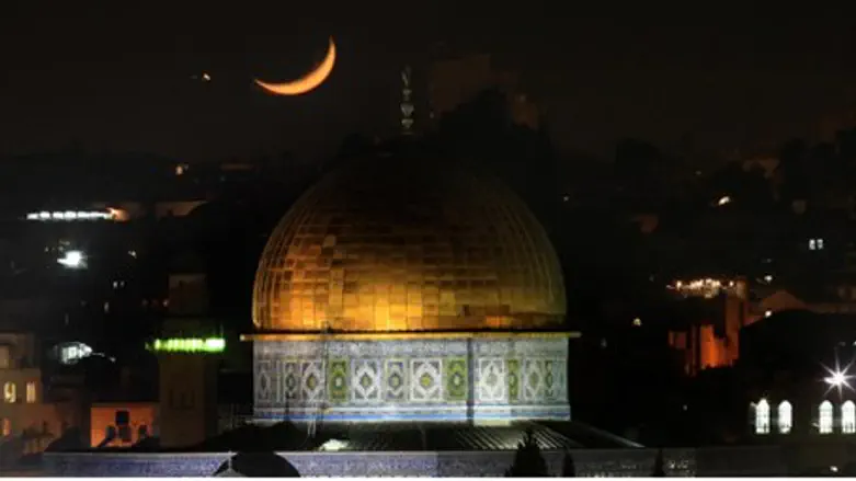 Над Израилем "погасла" луна