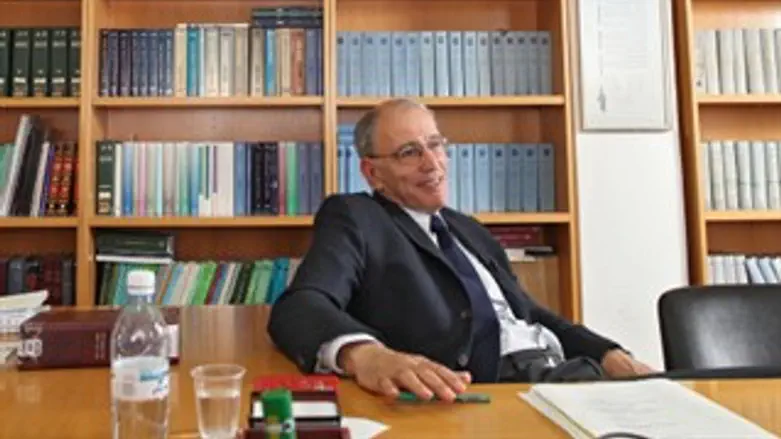 דרושה בקרה. פרקליט המדינה לדור