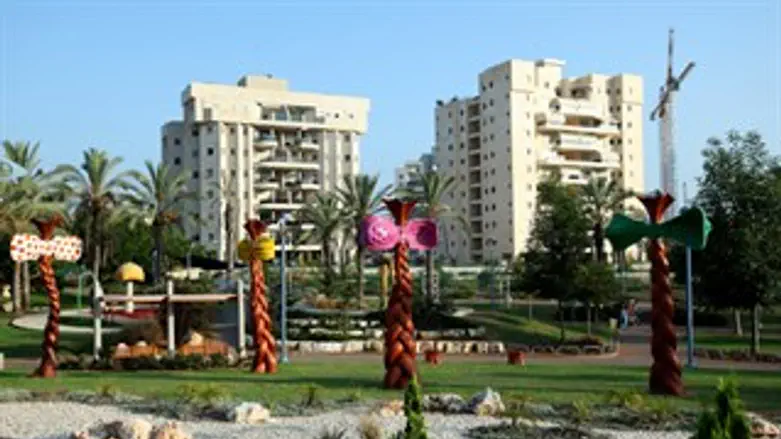 הפנינג ערכי בחולון