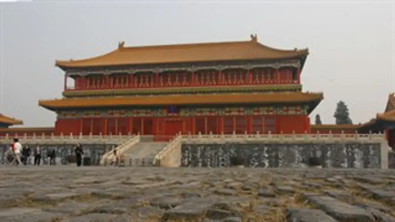 חוזרים לקשור קשרים