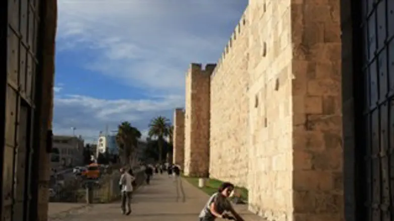 חומת העיר העתיקה