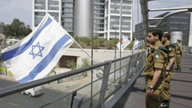 חיילים מבסיס הקריה