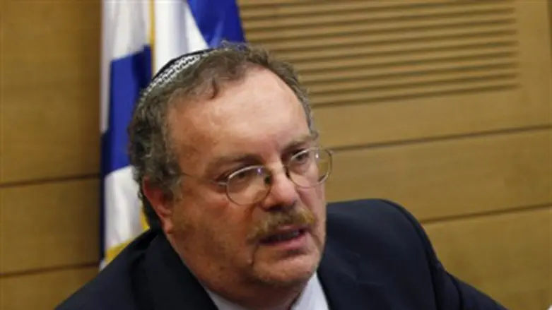 Minister Daniel Hershkowitz