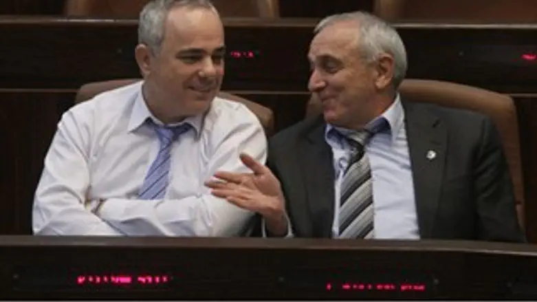 יצחק אהרונוביץ' יובל שטייניץ