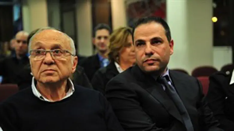 השר נאמן הערב