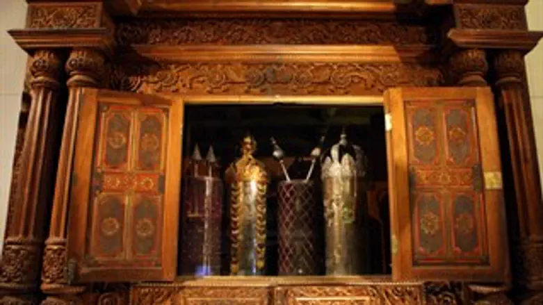 ספרי תורה. אילוסטרציה