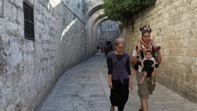 Will Dad get the kids, too? (illustration)