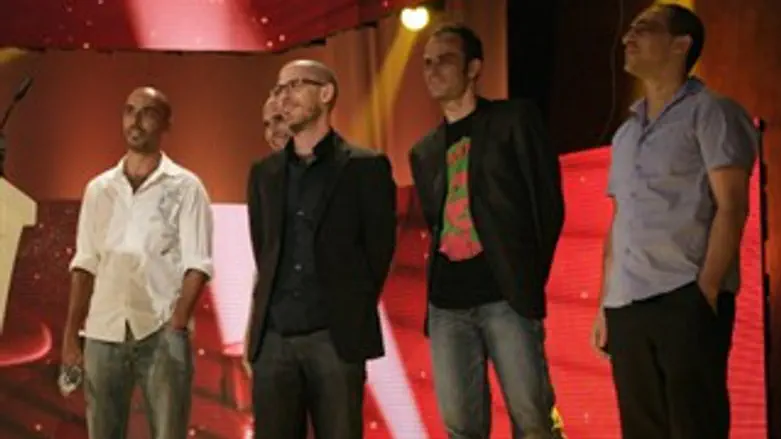 לא פחות טובים. צוות ארץ נהדרת