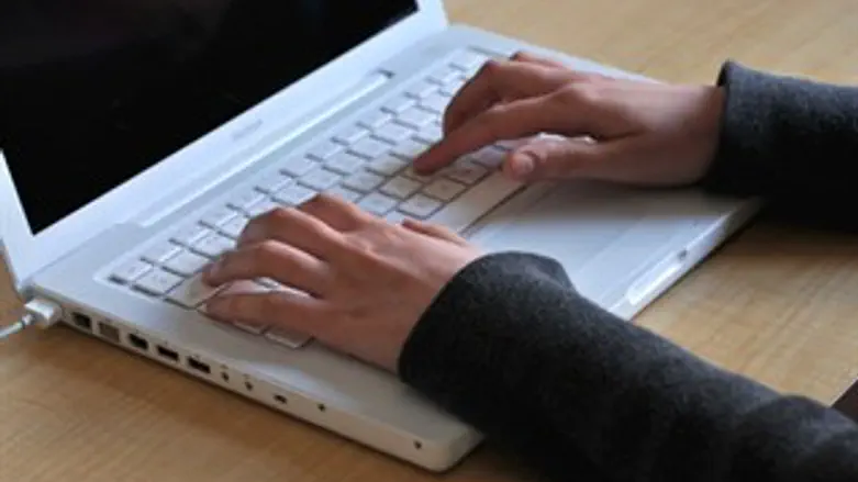 מובילים במלחמה.