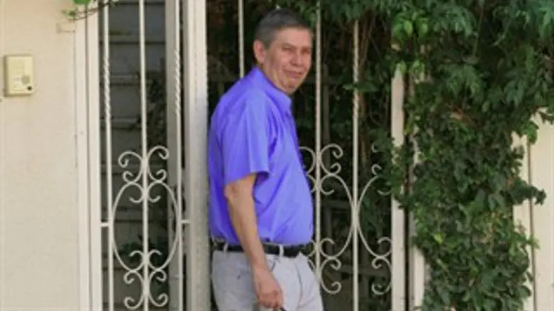 נסיעה חשאית. פרדו