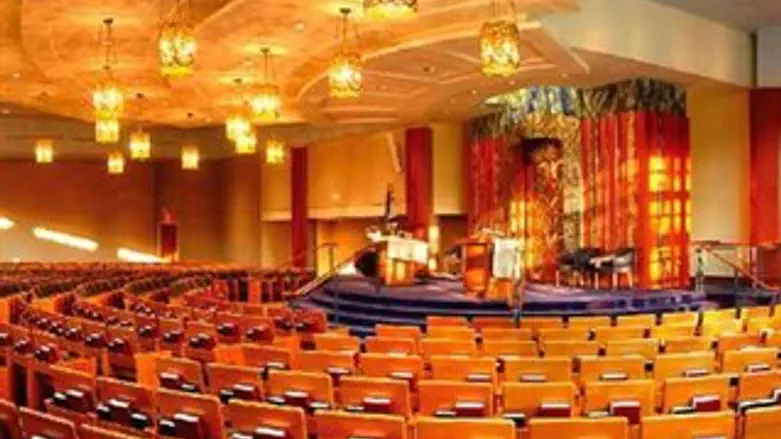 מרים פרץ בשיחה עם הרכזים