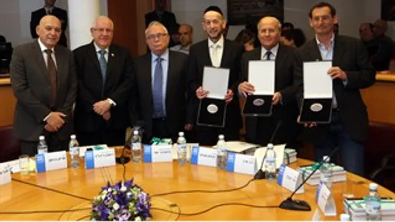 הח"כים המצטיינים: אורלב, מקלב וחנין