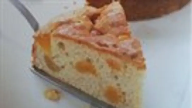 עוגת משמשים