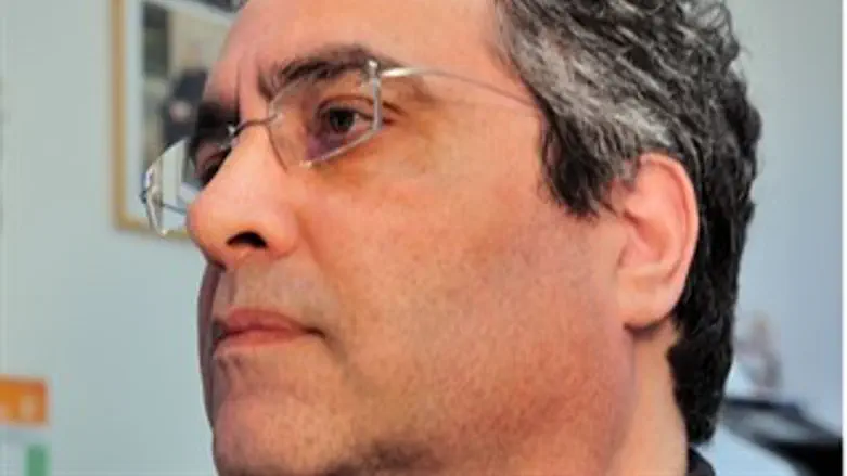 פרופ' אריאל נובופלנסקי 