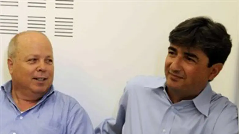 קארשי ובן גור. ארכיון