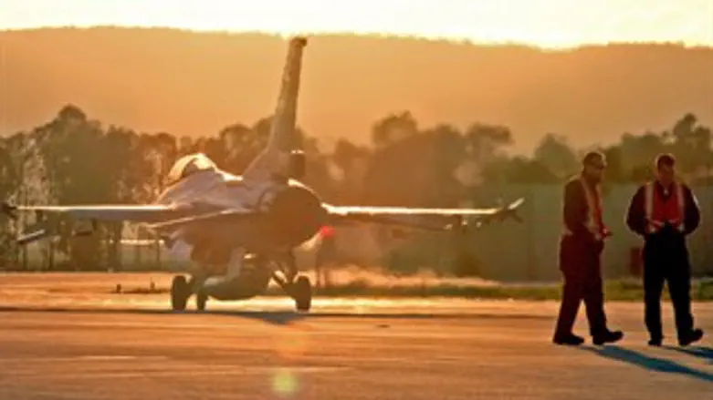 שבו לבסיסם בשלום