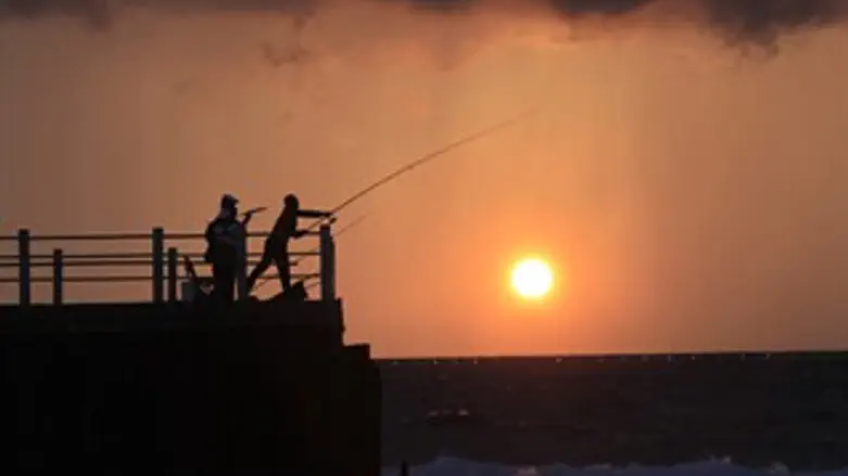 הופכים לעבדים