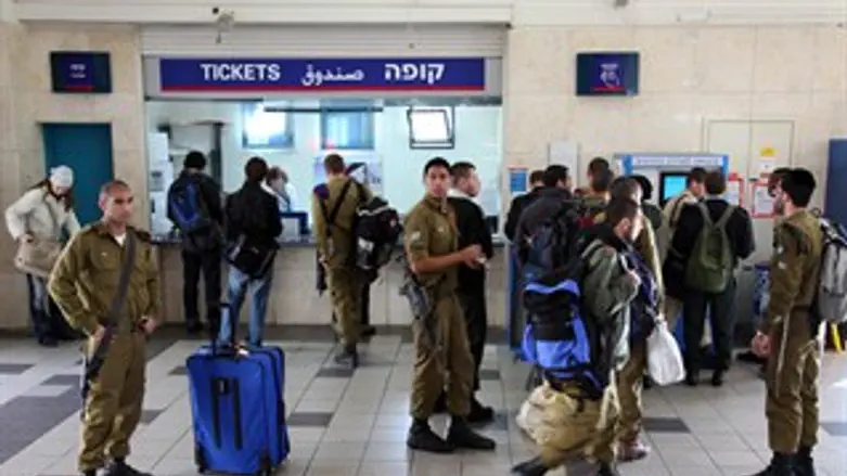 אם לא הצבא, העירייה תשלם. אילוסטרציה