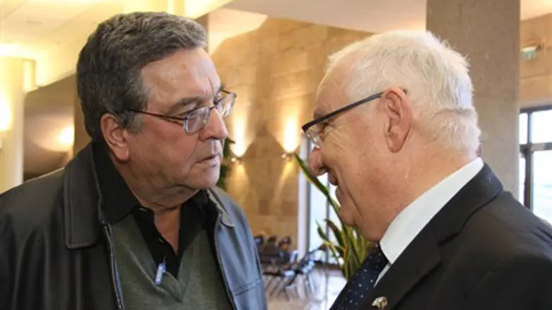 Achimeir (left) with MK Rivlin