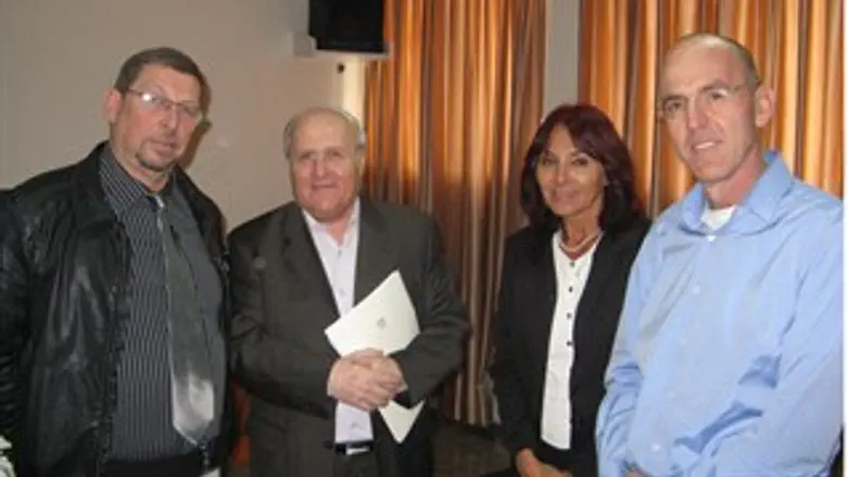 המשתתפים בפאנל