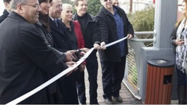 חנוכת הגשר בראש הנקרה