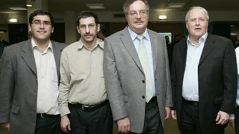 לא "לתקן". אורבך והרשקוביץ