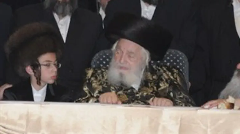 האדמו"ר מויז'ניץ. ארכיון