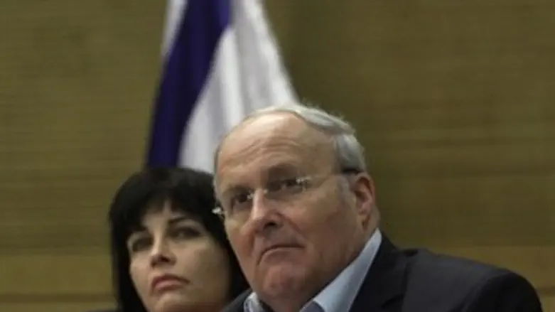 לשנות את המצב. אורלב