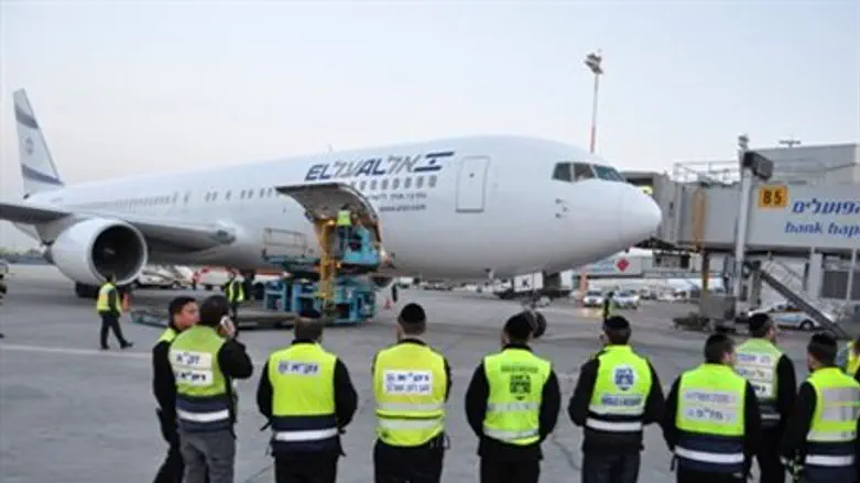 Toulouse victims' coffins arrive at Ben Gurio