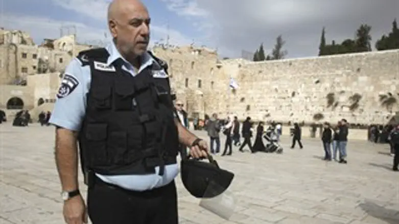 ניצב ניסו שחם