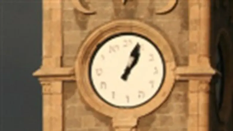 מגדל השעון בעכו