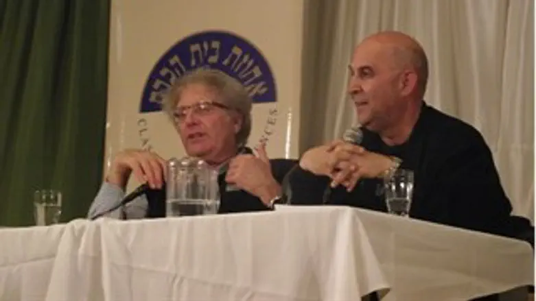 סכנה לציפורים, ד"ר לשם משמאל