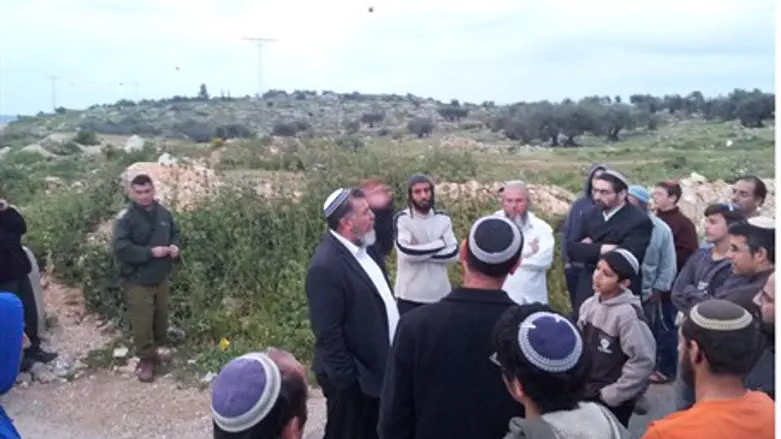 Avnei Hefetz residents protest