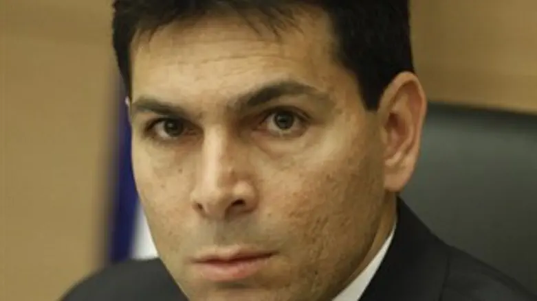 מזכיר נשכחות. ח"כ דנון.