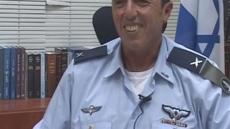 Saif al-Ilsam, Before the Fall