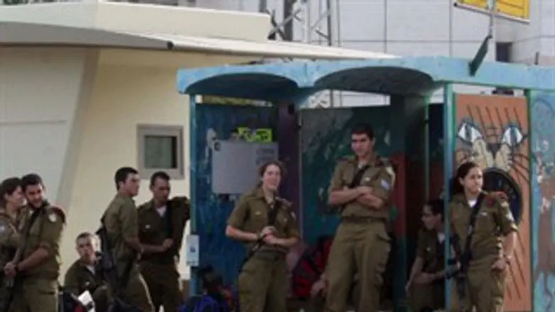 חייל נדקר בצפון