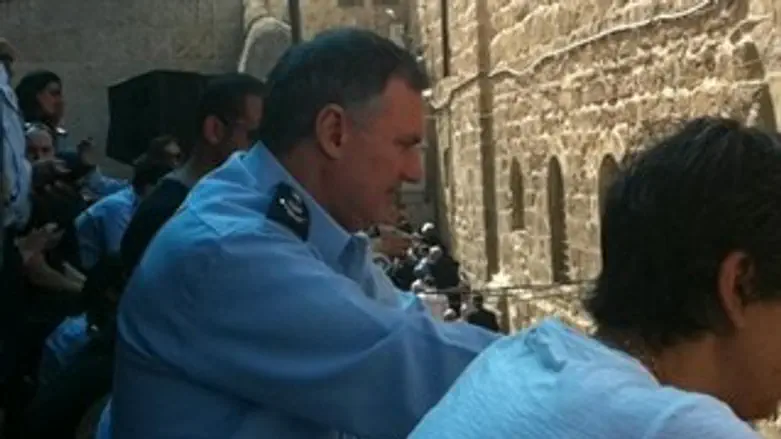 המפכ"ל בוחן את ההיערכות