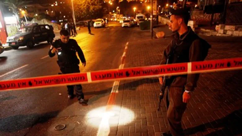 Arabs Stab Young Jew