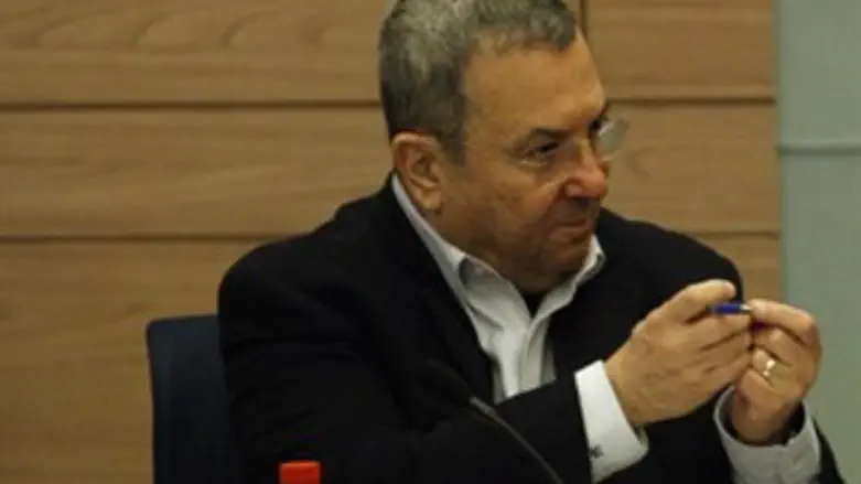 אי אפשר להשלים. ברק