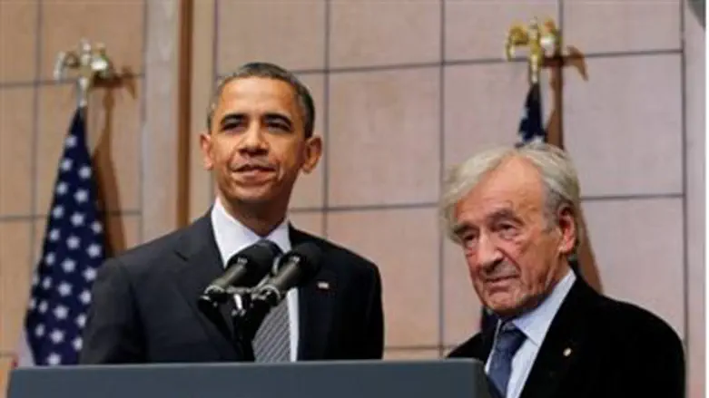 Obama and Elie Wiesel at the US Holocaust Mus