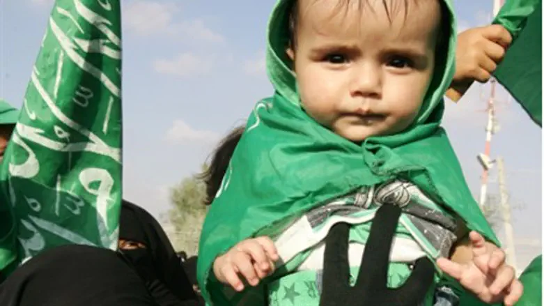 Child at Hamas rally in Gaza