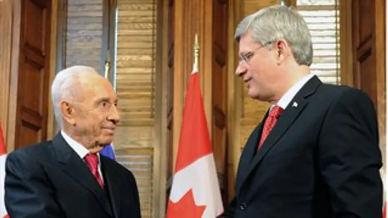 פגישת פרס והארפר