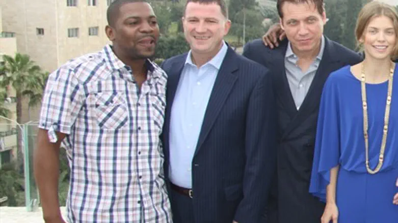 TV stars meet Minister Yuli Edelstein