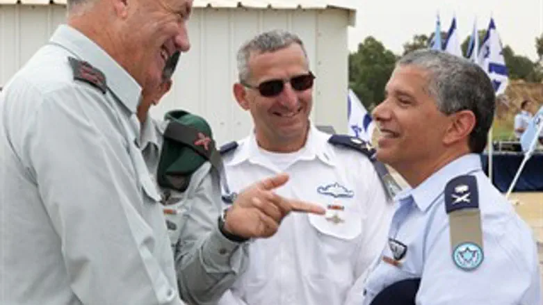 חילופי מפקדים בחיל האוויר