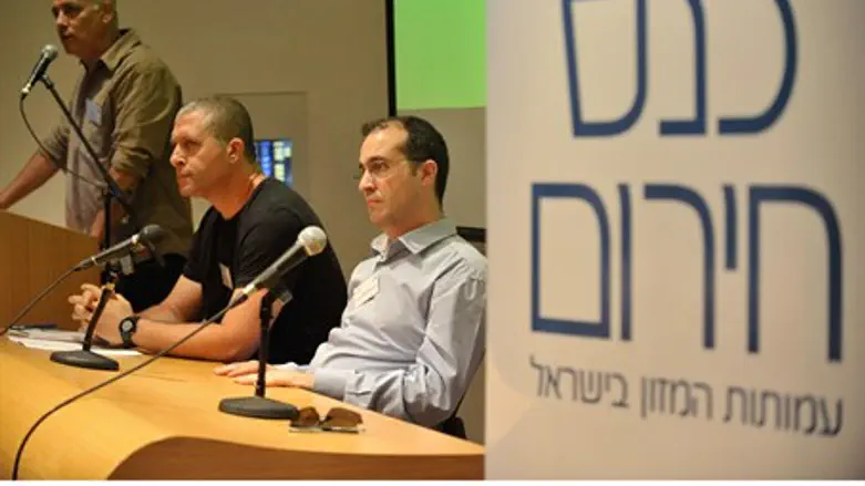 Participants at the emergency meeting