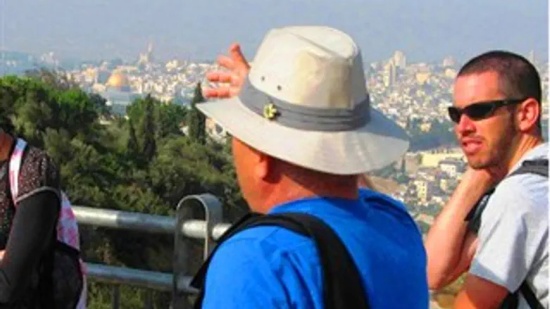 מטיילים בירושלים