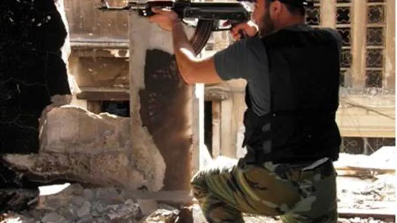 Free Syrian Army soldier in military exercis