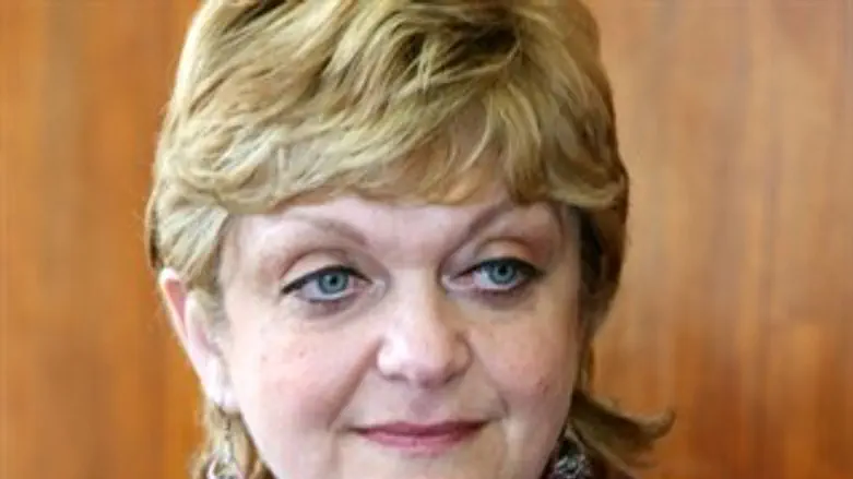 תמיד ביום ה'. שמטוב