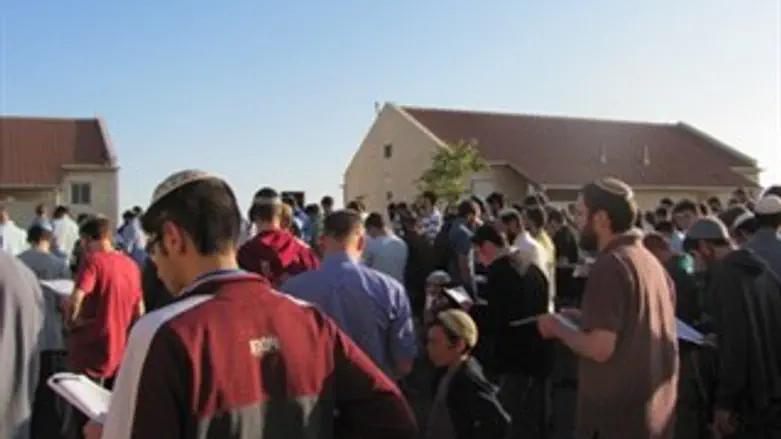 תפילה בשכונת האולפנה