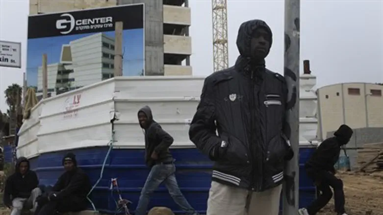 African men in Ashkelon (illustrative)